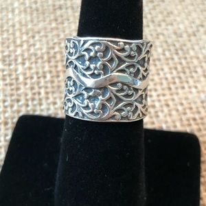 Silpada .925 Wide Band Vine Filigree Ring Sz 6.5